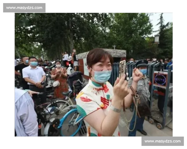 现场｜十年磨一剑：金标 10 公里藏着多少奔跑密码？